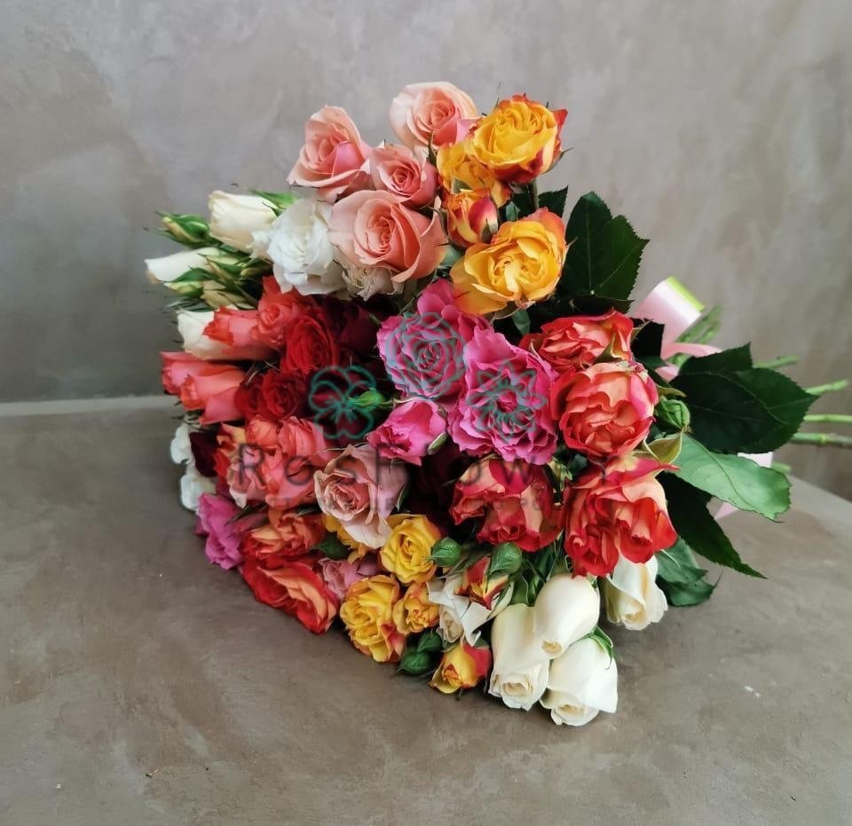 Букет цветов из: Розы в Прохоровке