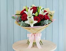 Букет цветов из:  Лилии и Розы в Прохоровке