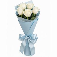 Букет 5 Белых роз Проуд в Прохоровке
