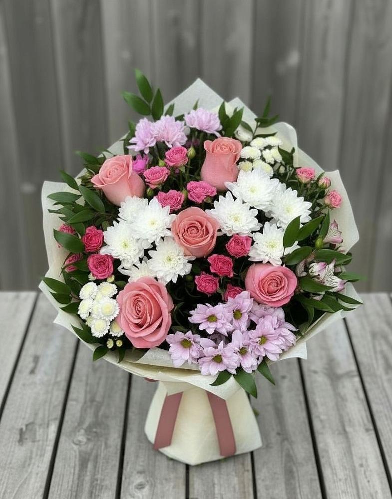 Букет цветов из: Альстромерии, Гвоздики, Розы и Хризантемы в Прохоровке