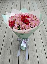 Букет цветов из:  Альстромерии в Прохоровке