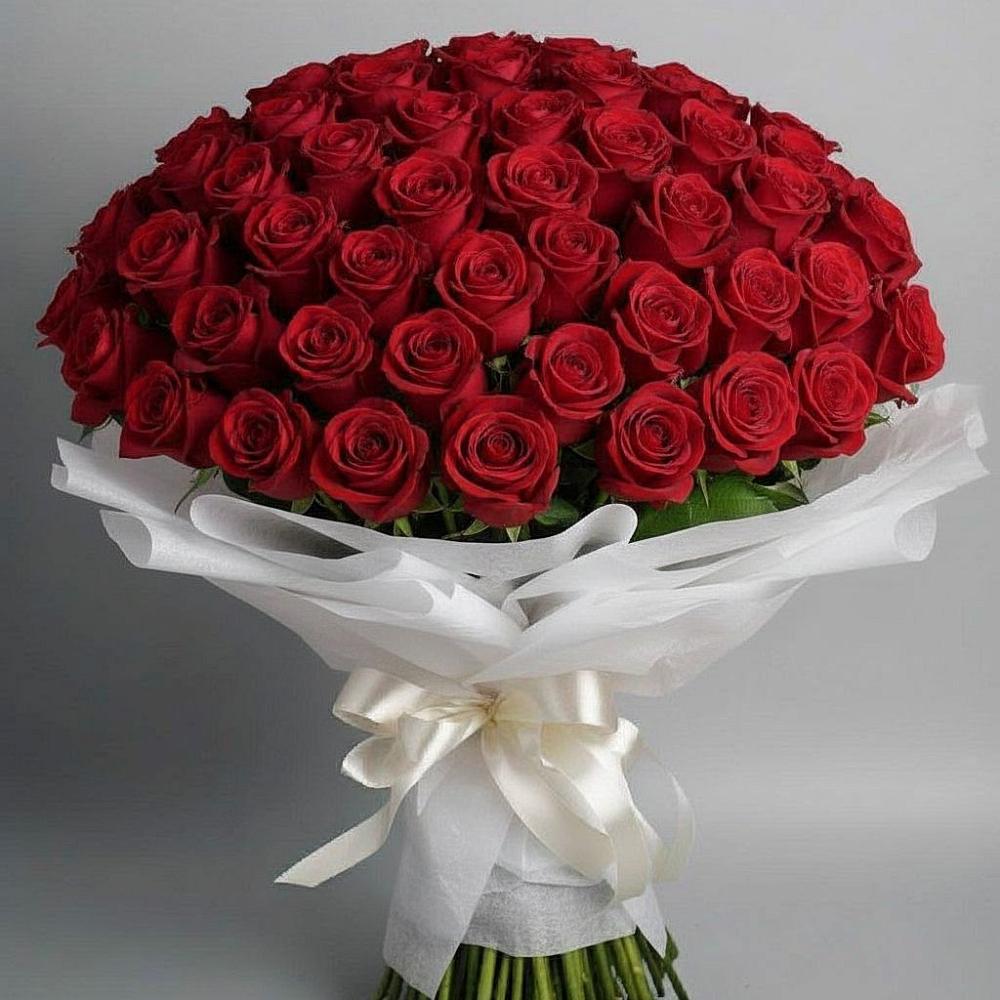 Букет 101 Красная роза Блэк Мэджик в Прохоровке