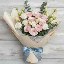 Букет цветов из:  Лизиантусы #REPLACE_PRED# Прохоровке