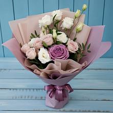 Букет цветов из:  Розы и Лизиантусы #REPLACE_PRED# Прохоровке