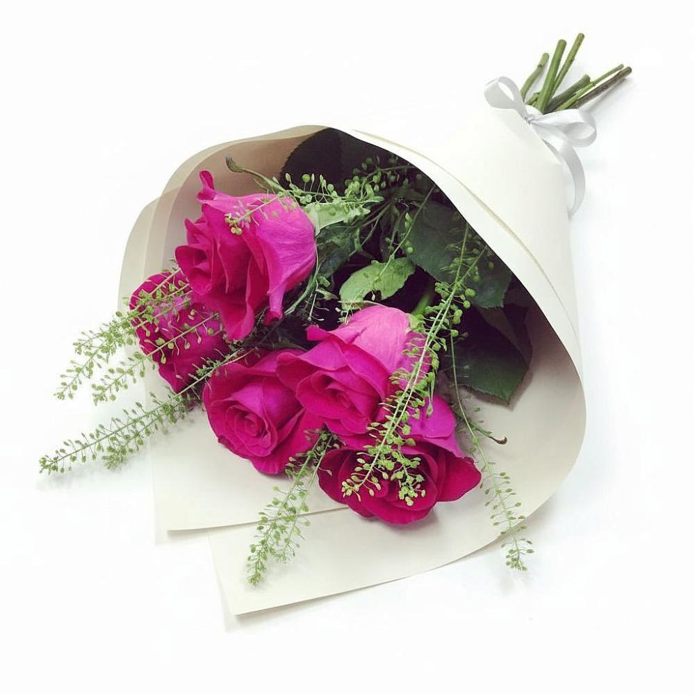 Букет цветов из: Розы в Прохоровке