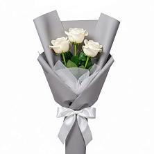 Букет 3 белые розы в Прохоровке