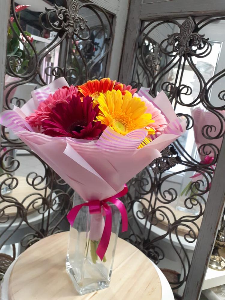 Букет цветов из: Герберы в Прохоровке