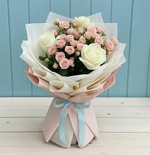 Букет цветов из:  Розы в Прохоровке