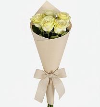 Букет цветов из:  Розы в Прохоровке