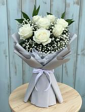 Букет цветов из:  Розы в Прохоровке