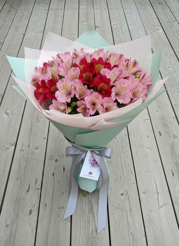 Букет цветов из: Альстромерии в Прохоровке