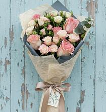 Букет цветов из:  Розы #REPLACE_PRED# Прохоровке