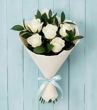 Букет цветов из:  Розы в Прохоровке