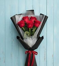 Букет цветов из:  Розы в Прохоровке