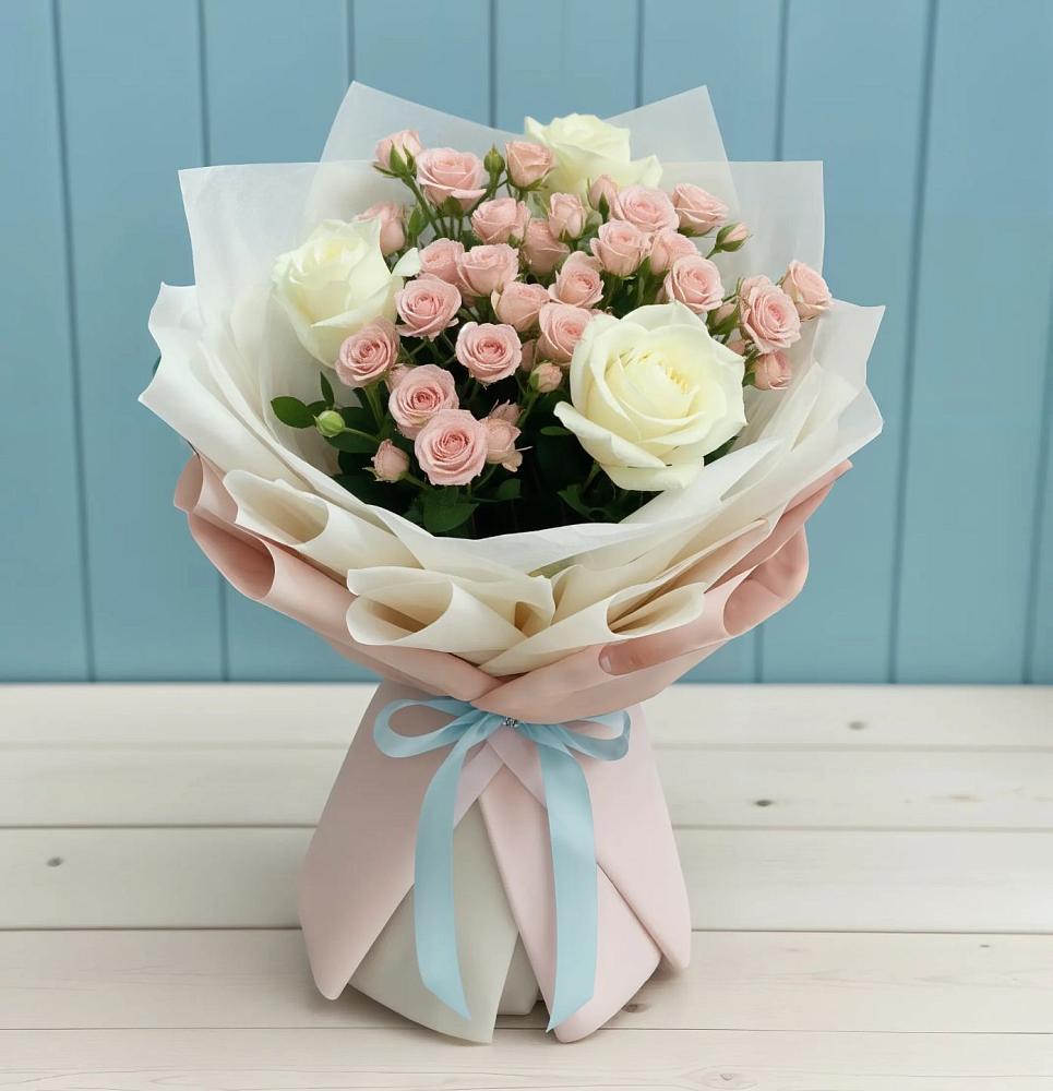 Букет цветов из: Розы в Прохоровке