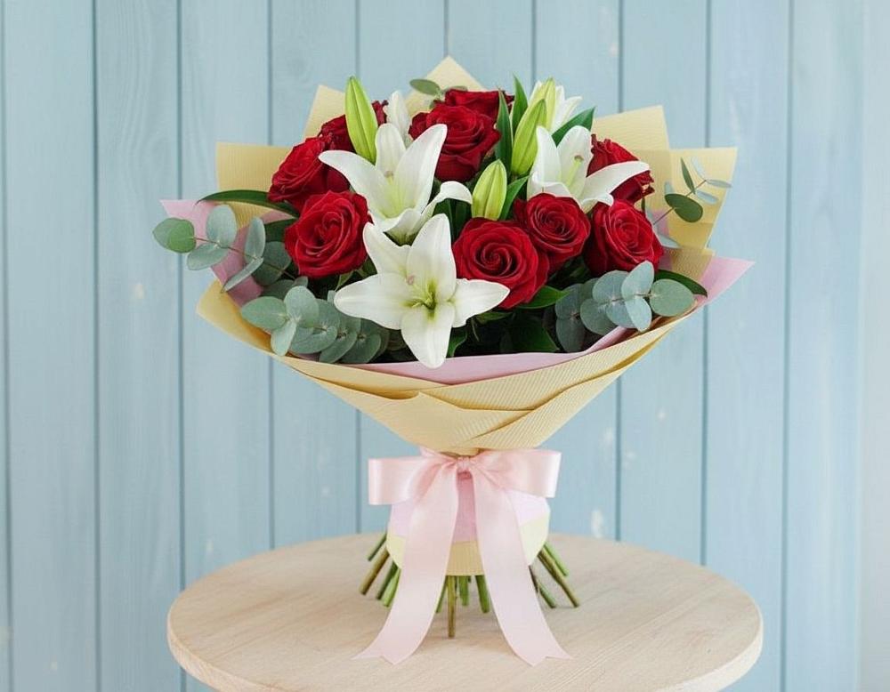 Букет цветов из: Лилии и Розы в Прохоровке